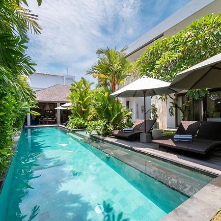 Villa Nikaia By Villa Finder Seminyak  Bagian luar foto